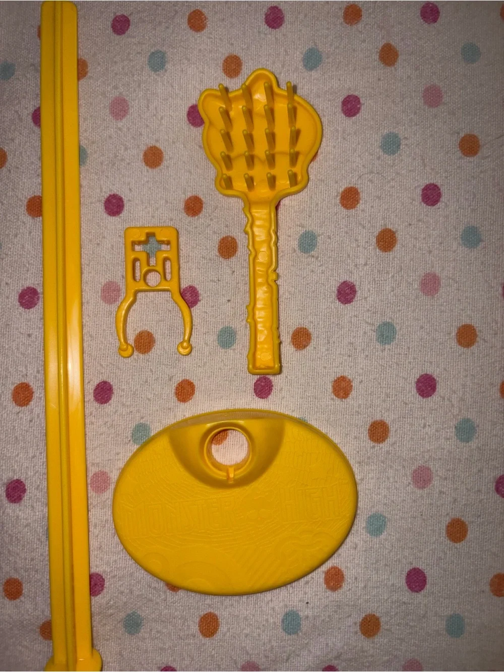 Monster High Yellow Doll Stand Complete w/ Base, Post, T-Clip Brush Replacement